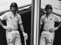 武磊凭借卓 武磊凭借卓